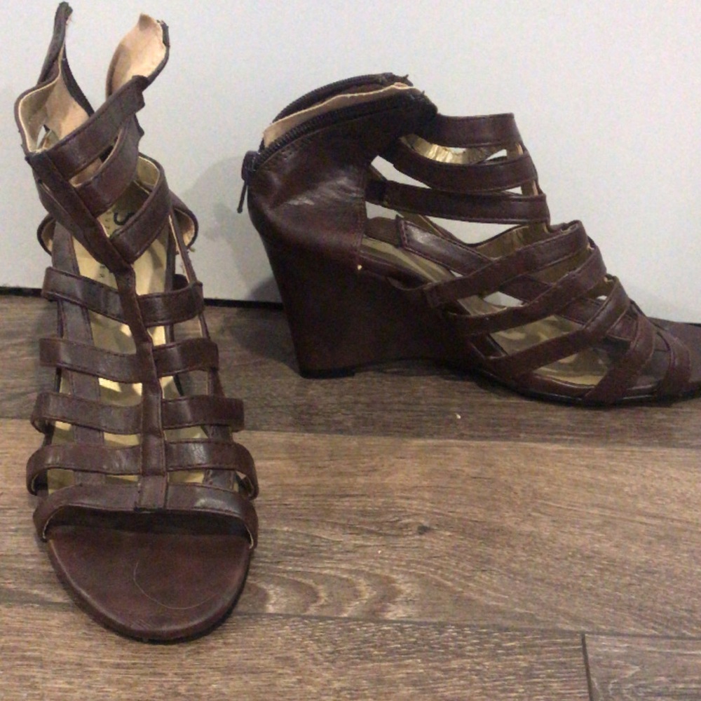 Shoes/boots BOGO 50% off